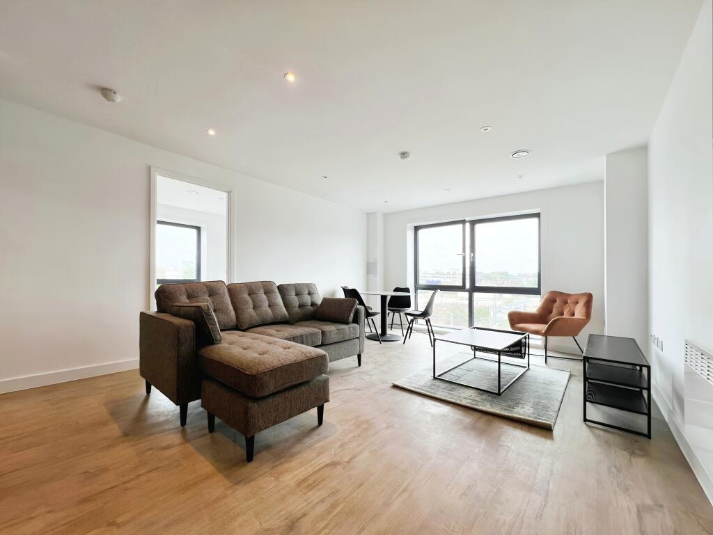 Main image of property: Saxton Lane, Leeds, West Yorkshire, LS9