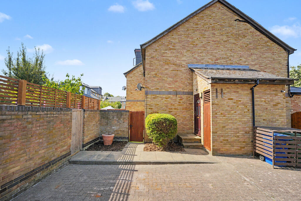 Main image of property: Surrey Water Road, Rotherhithe SE16