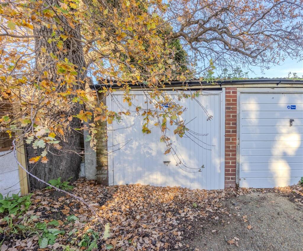 Main image of property: Garage, Chalkwell Park Drive, Leigh-on-Sea