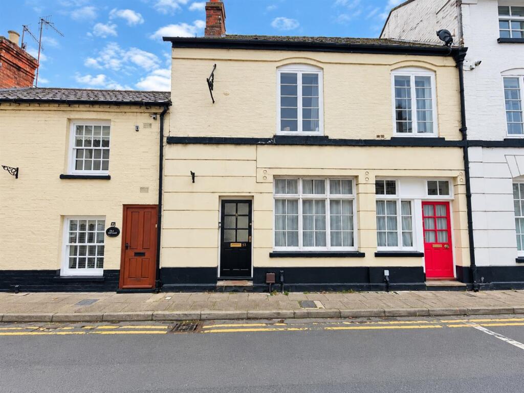 Main image of property: High Street, Bidford-On-Avon, Alcester
