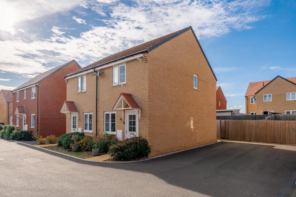 Main image of property: Longland Crescent, Bury, Ramsey, Huntingdon, Cambridgeshire, PE26 2SF