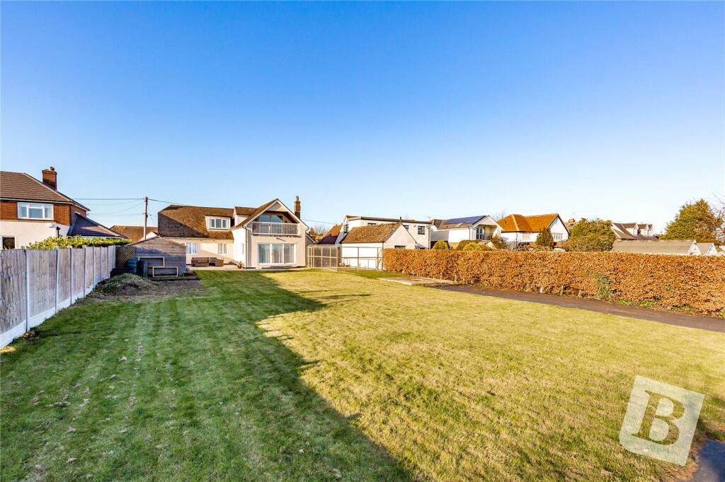 Main image of property: Galleywood Road, Galleywood, Chelmsford, Essex, CM2