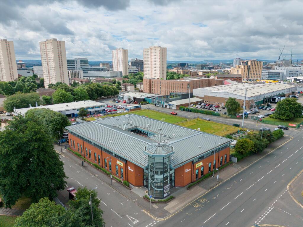 Main image of property: 35 Baird Street, Glasgow G4 0EE