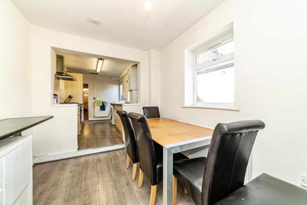 Main image of property: Essex Street, Reading, Berkshire, RG2