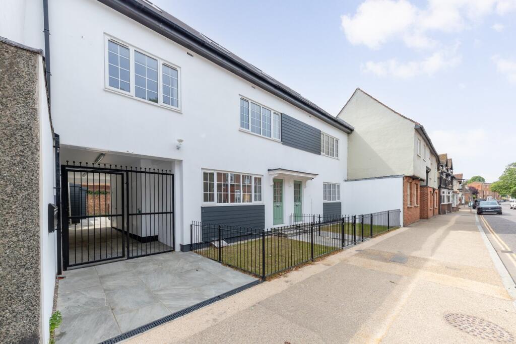Main image of property: Hitchin Street, Baldock, SG7