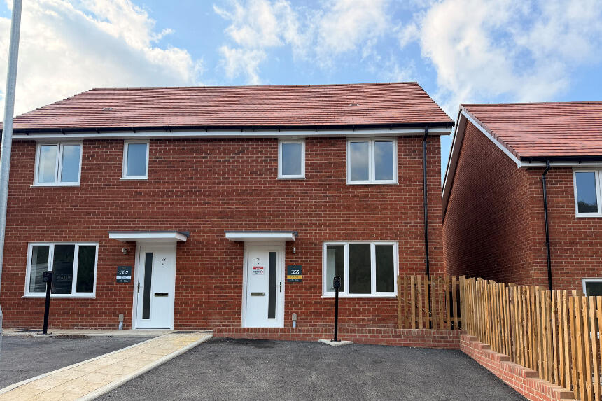 Main image of property: The Gateway,
1 Foxglove Avenue,
Bexhill,
East Sussex,
TN402GA