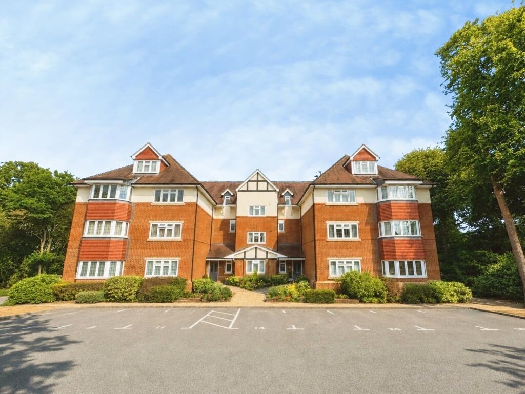 Main image of property: Canterbury Gardens, Farnborough, Hampshire, GU14