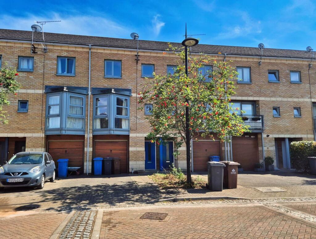 Main image of property: Maude Street, Ipswich