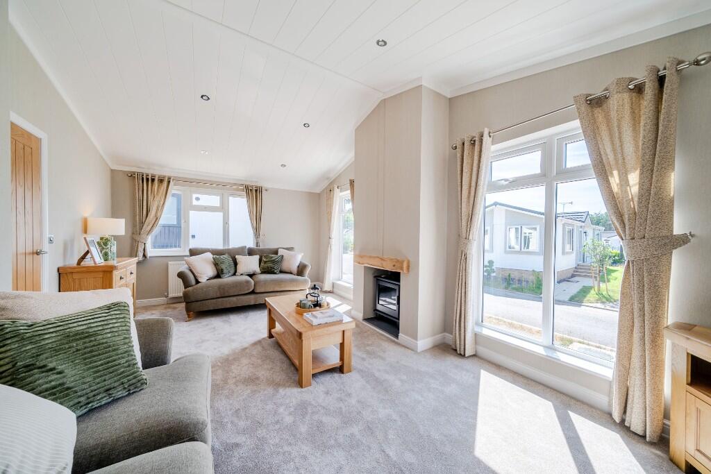 Main image of property: Great Hockham,
Thetford,
Norfolk,
IP24 1FJ