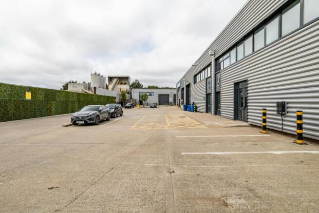 Wembley Trade Park-53.jpg