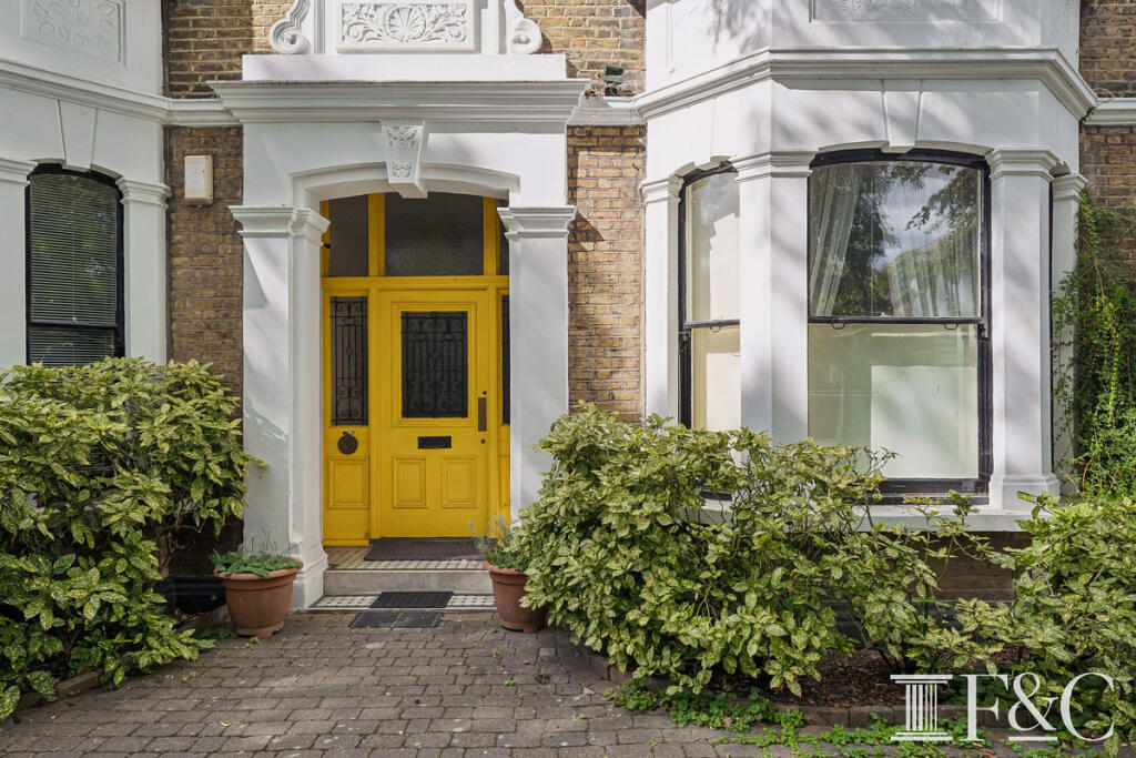 Main image of property: Castelnau, London, SW13