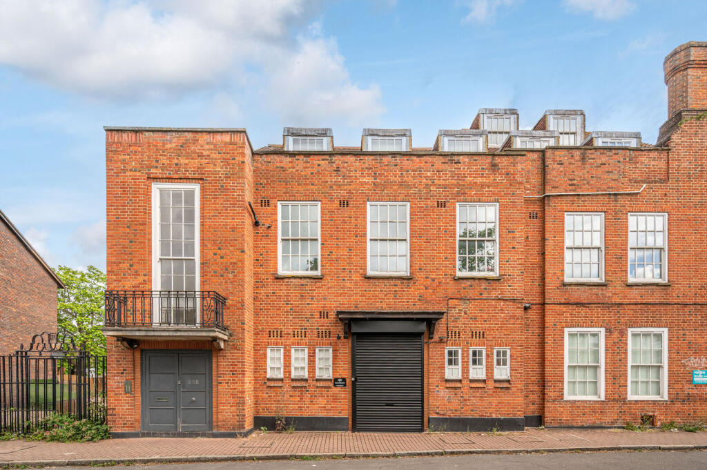 Main image of property: Streatham High Road, Streatham, London, SW16