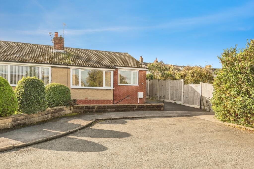 Main image of property: Blacker Crescent, Netherton, Wakefield, West Yorkshire, WF4