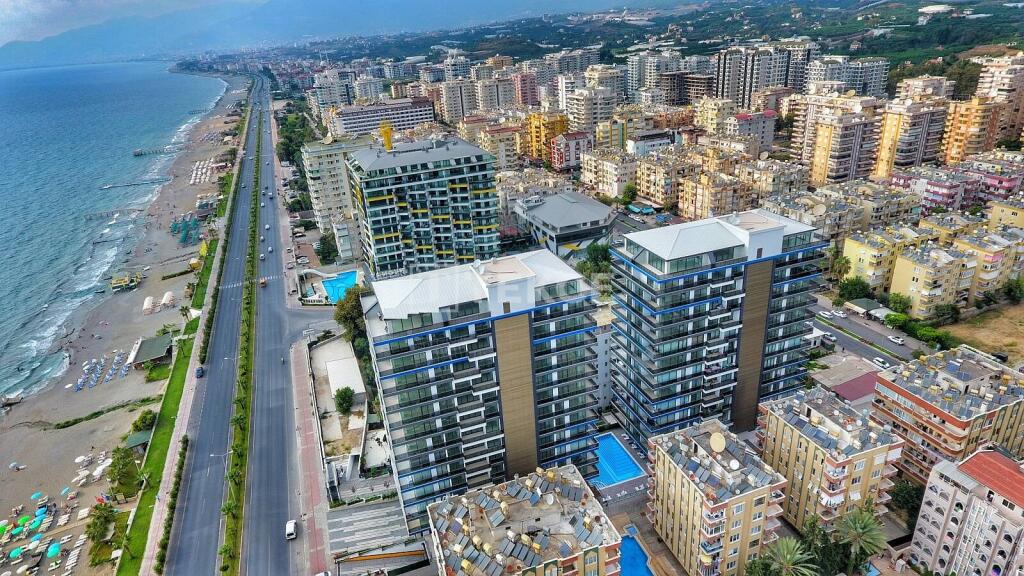 Main image of property: Antalya, Alanya, Mahmutlar