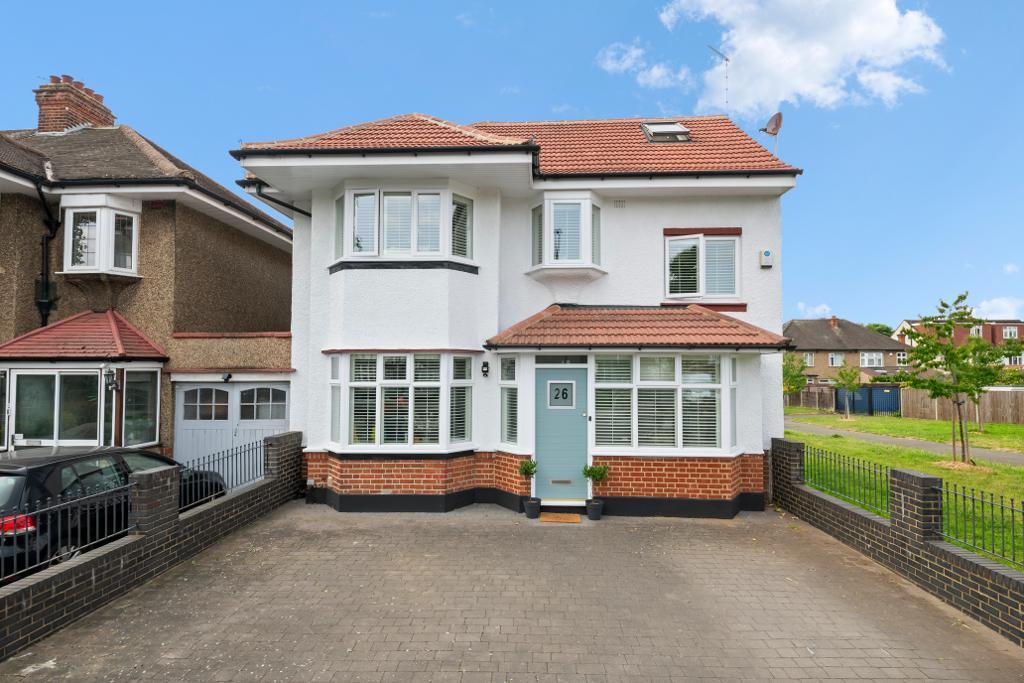 Main image of property: Boston Gardens, Hanwell, London, W7 2AN