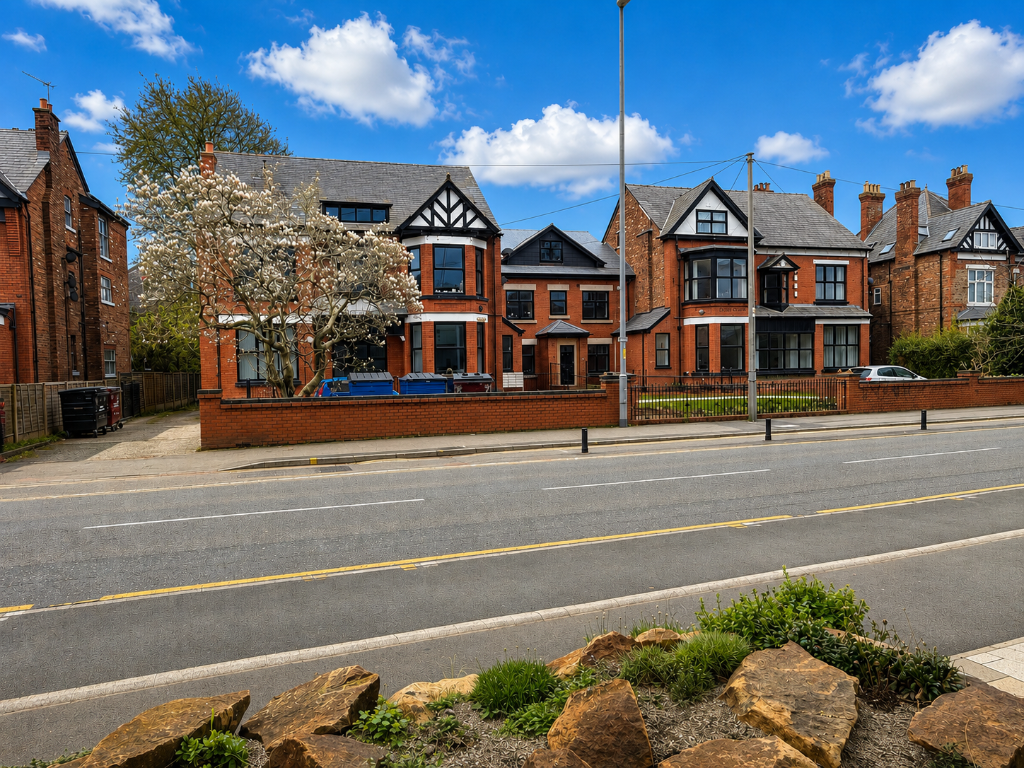 Main image of property: 559-561 Wilmslow Road, Manchester, Greater Manchester, M20