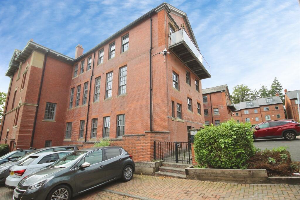 Main image of property: Victoria Gardens, Hyde Park, Leeds