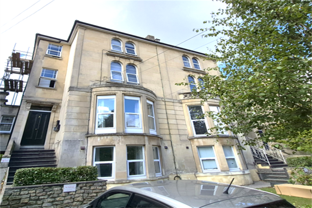 Main image of property: 2 bedroom Basement Flat in Cotham
