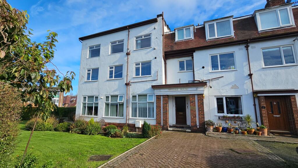 Main image of property: 10 Weydale House, Weydale Avenue, Scarborough
