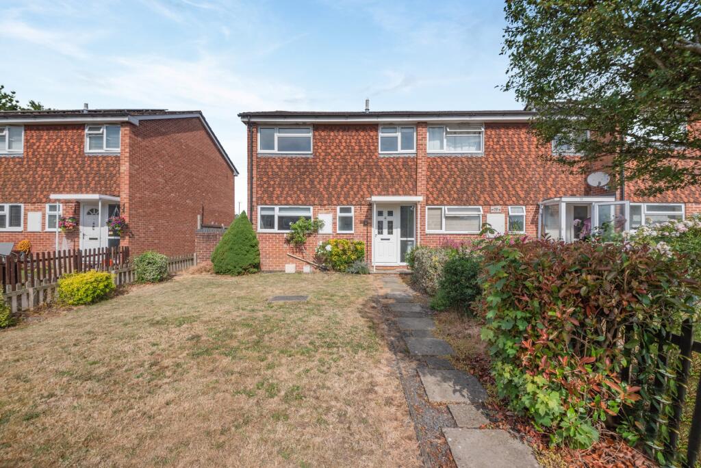 Main image of property: Oakfields Close, Ecchinswell, Newbury, Berkshire