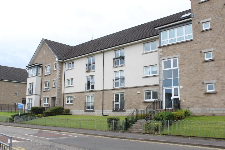 Main image of property: 1/1, 20 Leven Street, Dumbarton G82 1QG