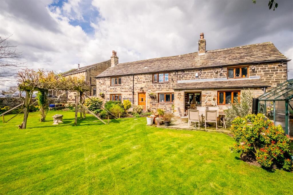 Main image of property: Hill End Farm Halifax