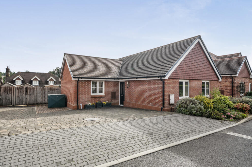 Main image of property: Rosings Grove, Medstead, Alton, Hampshire, GU34