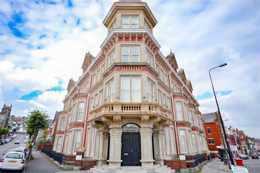 Main image of property: 9 Windsor Court, Windsor Road, Barry, Vale of Glamorgan CF62 7AP