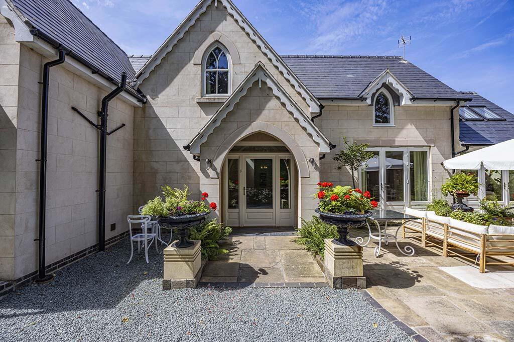 Main image of property: The Dower House, Gonalston Lane, Hoveringham, Nottinghamshire NG14 7JH