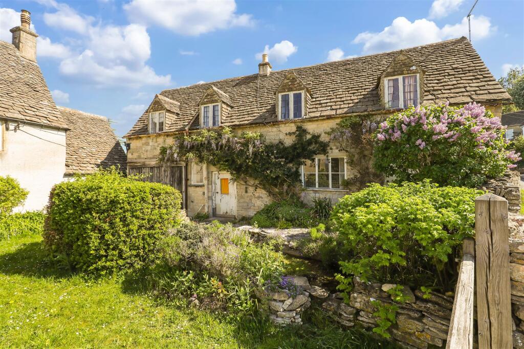 Main image of property: Lower Littleworth, Amberley, Stroud