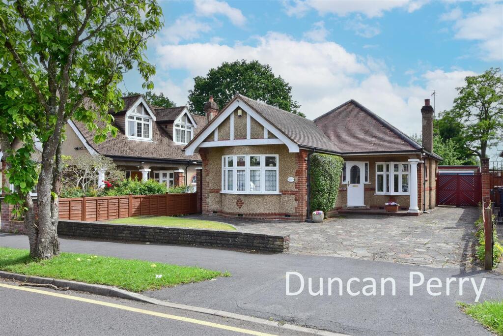 Main image of property: Oakmere Lane, Potters Bar