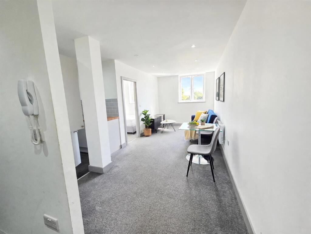 Main image of property: Apartment 104, Balm Road, Leeds LS10 2BJ