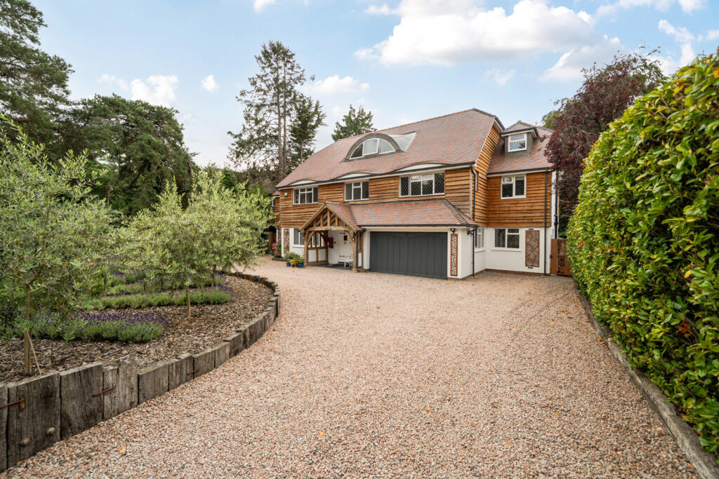 Main image of property: Forest Ridge, Keston