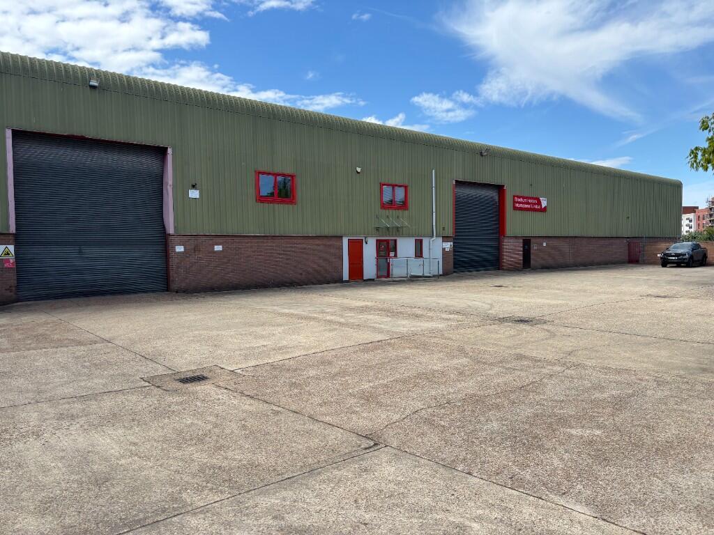 Main image of property: Holywells Road, Ipswich, Suffolk, IP3