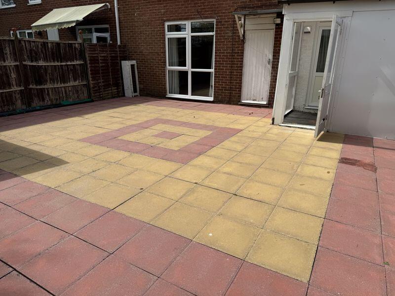 Main image of property: Kineton Close, Redditch