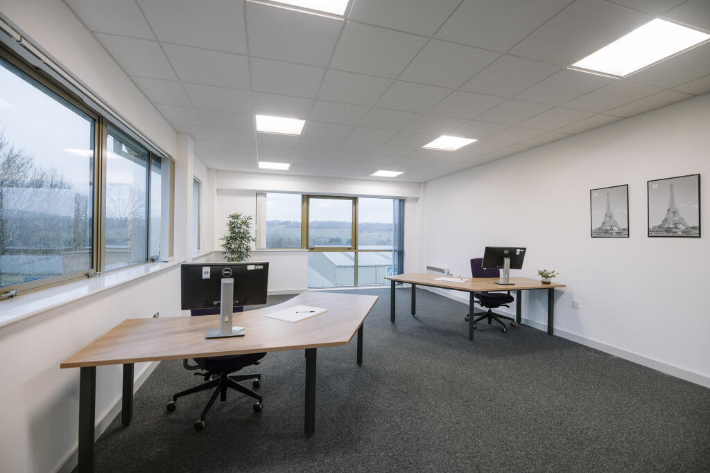 500 sqft office