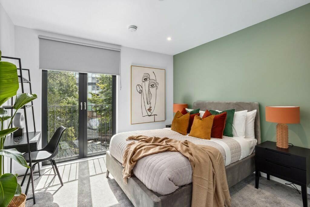Main image of property: 30, 200 Plaistow Road, London, E13