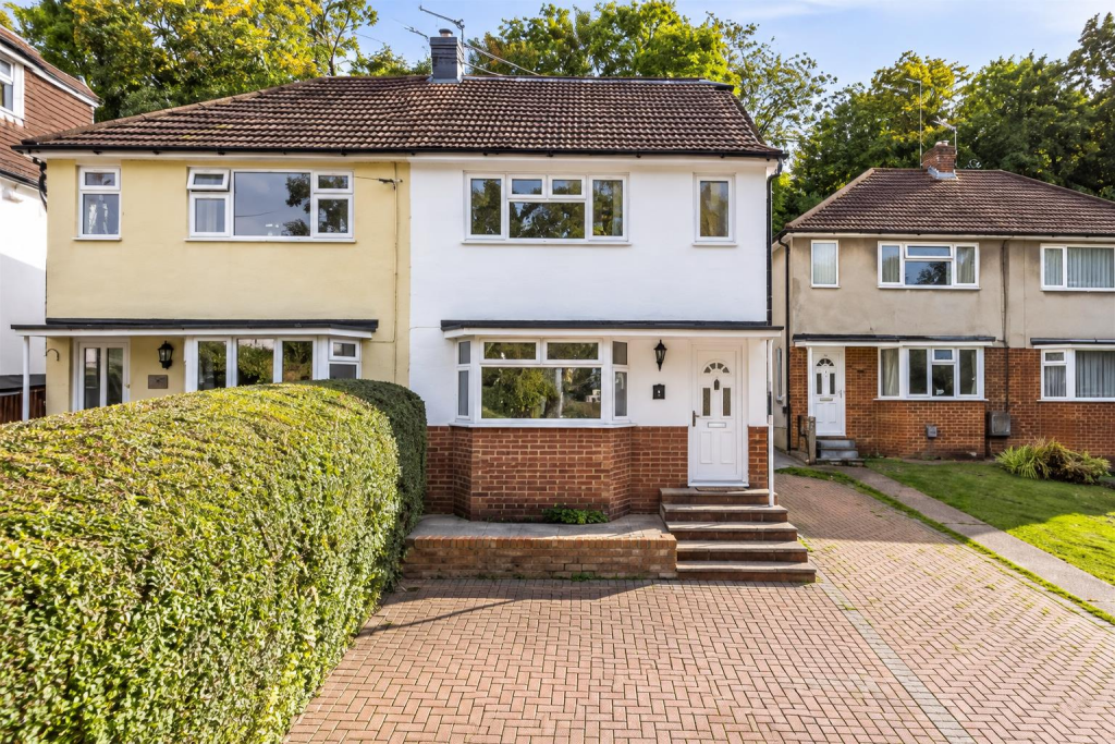 Main image of property: Winterbourne Close, Lewes, BN7 1JZ