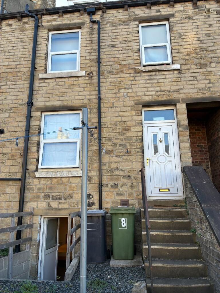 Main image of property: 8 Beaumont Street, Moldgreen, Huddersfield, HD5