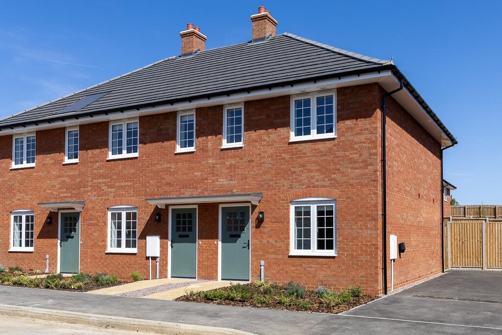 Main image of property: Higham Ferrers NN10