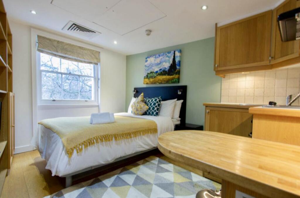 Main image of property: Cartwright Gardens, London, WC1H