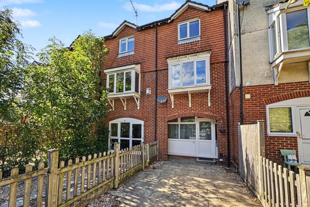 Main image of property: Polygon