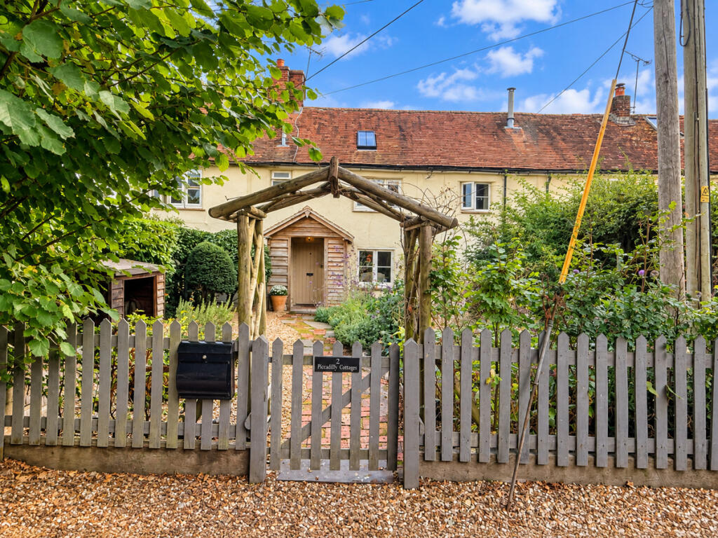 Main image of property: Piccadilly Cottages, Stockbridge, SO20
