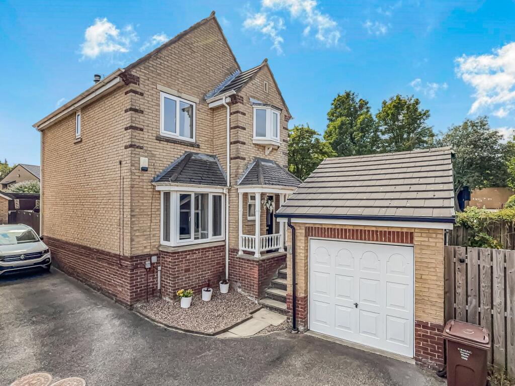 Main image of property: Scholars Walk, Eccleshill, Bradford, BD2