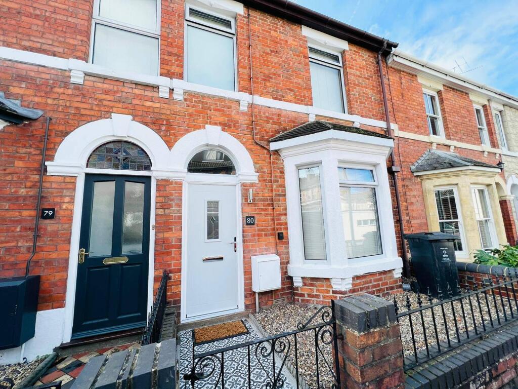 Main image of property: Kent Road,Swindon,Wiltshire,SN1 3NW