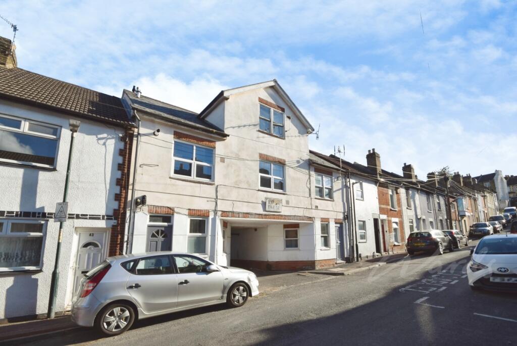 Main image of property: Grove Road Chatham ME4