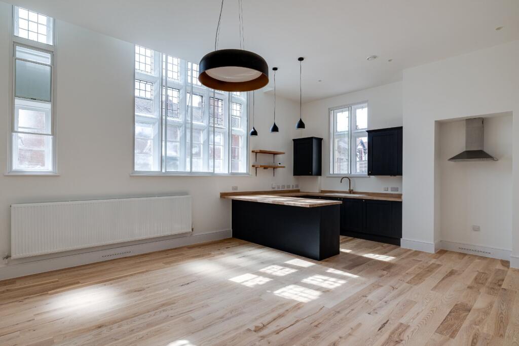 Main image of property: Overleigh Road, Chester, Cheshire, CH4