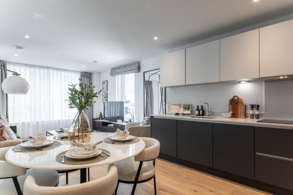 Main image of property: Belmont Street,
Camden,
NW1 8HF