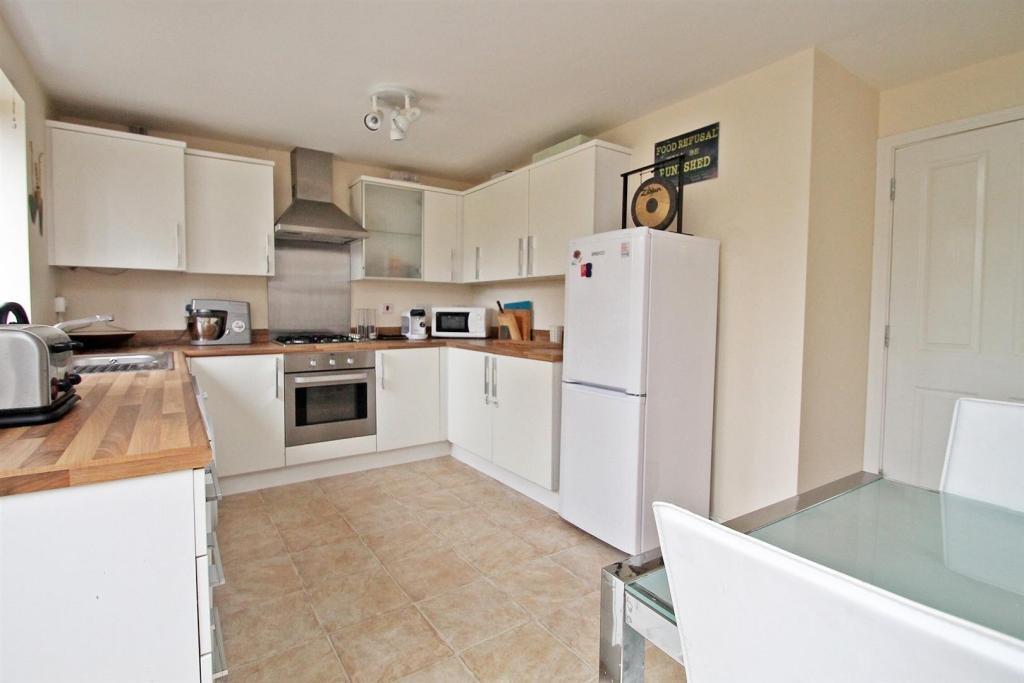 Main image of property: Hopkin Court,Mapperley Plains
