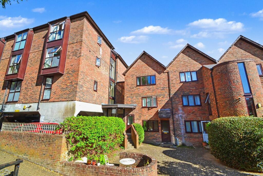 Main image of property: Winchester